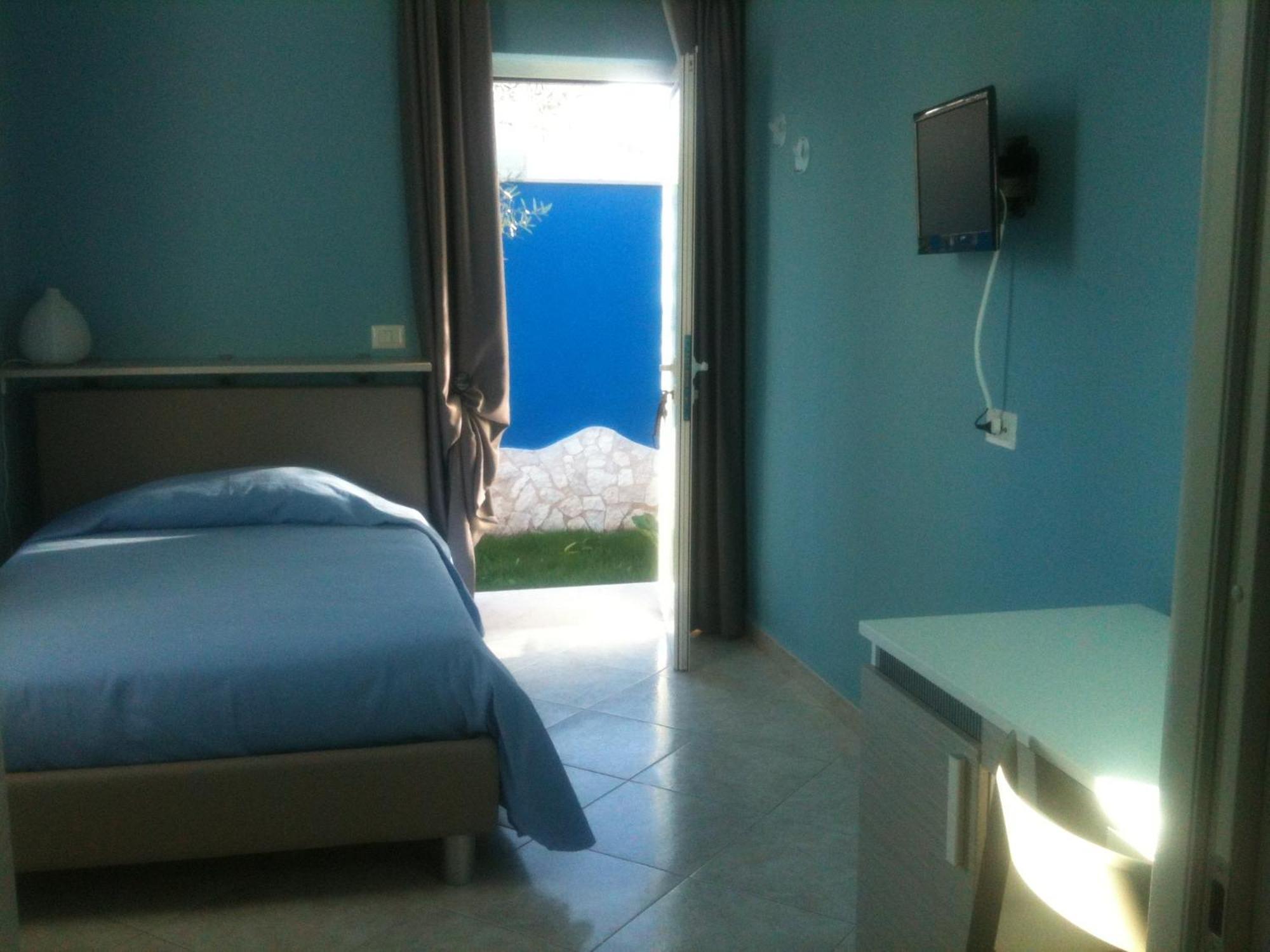Bed And Breakfast Fly Bari Habitación foto